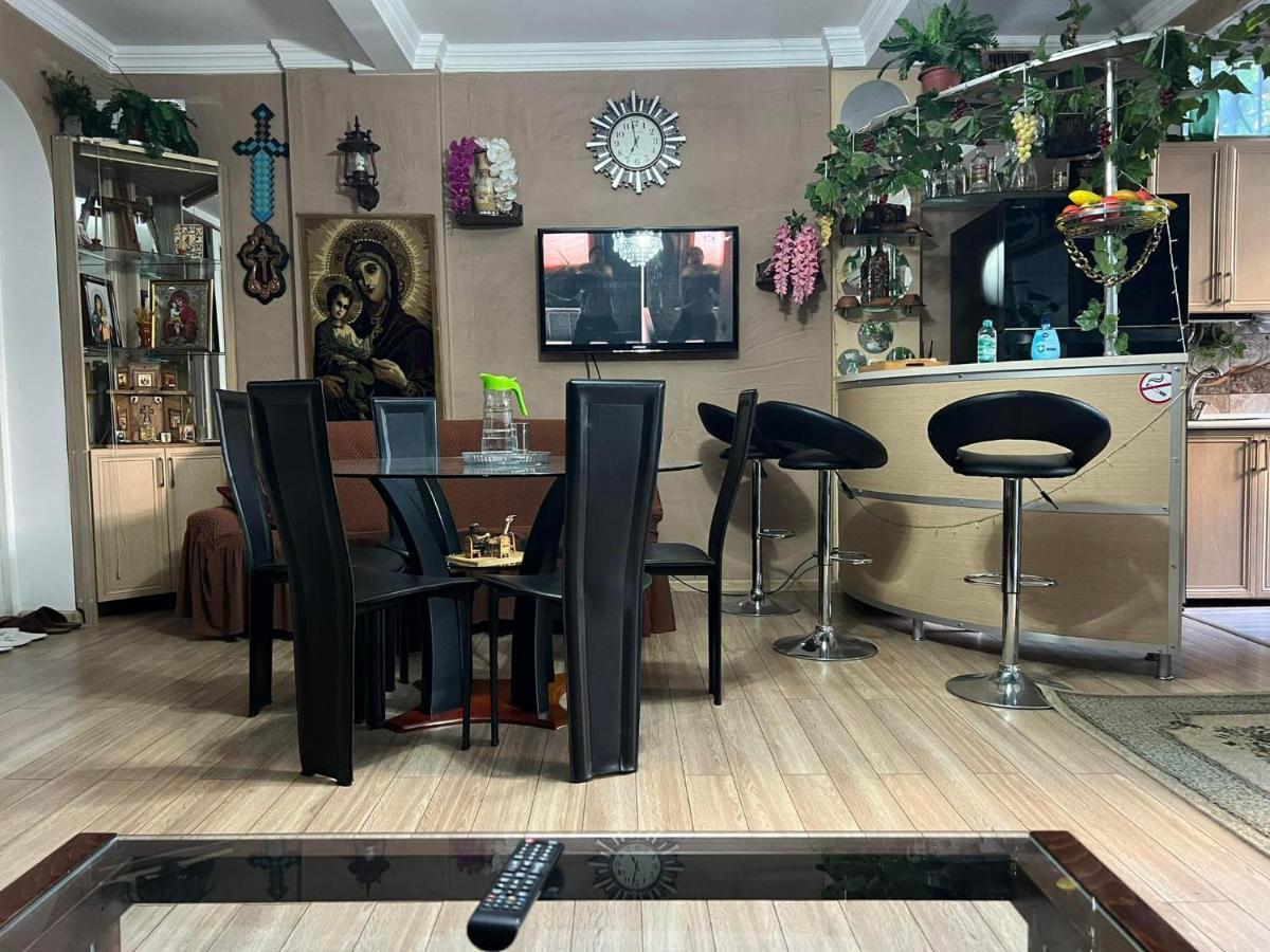 3 Room Flat In Tbilissi Extérieur photo