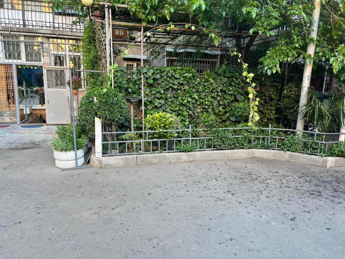 3 Room Flat In Tbilissi Extérieur photo